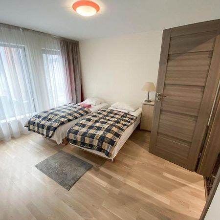 Old Town Apartment With Private Elevator ريغا المظهر الخارجي الصورة