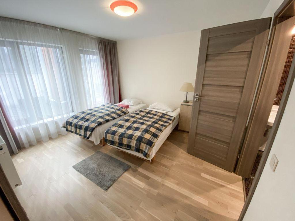 Old Town Apartment With Private Elevator ريغا المظهر الخارجي الصورة