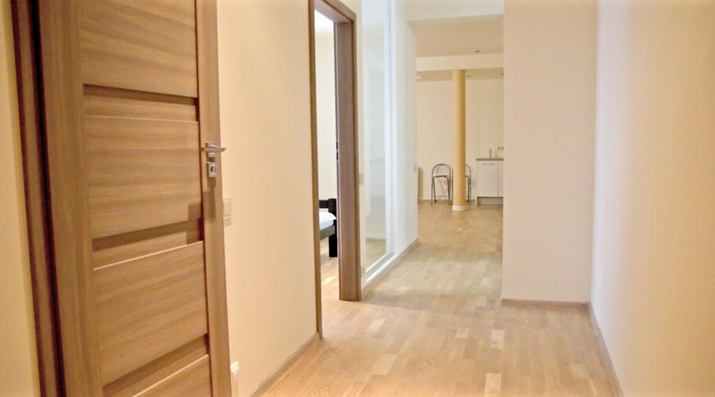 Old Town Apartment With Private Elevator ريغا المظهر الخارجي الصورة