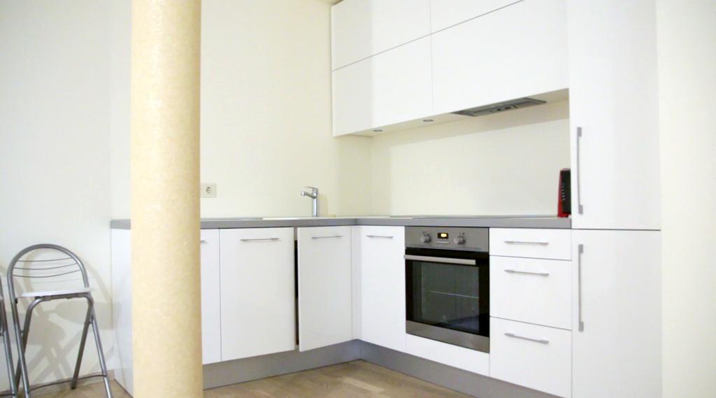 Old Town Apartment With Private Elevator ريغا المظهر الخارجي الصورة