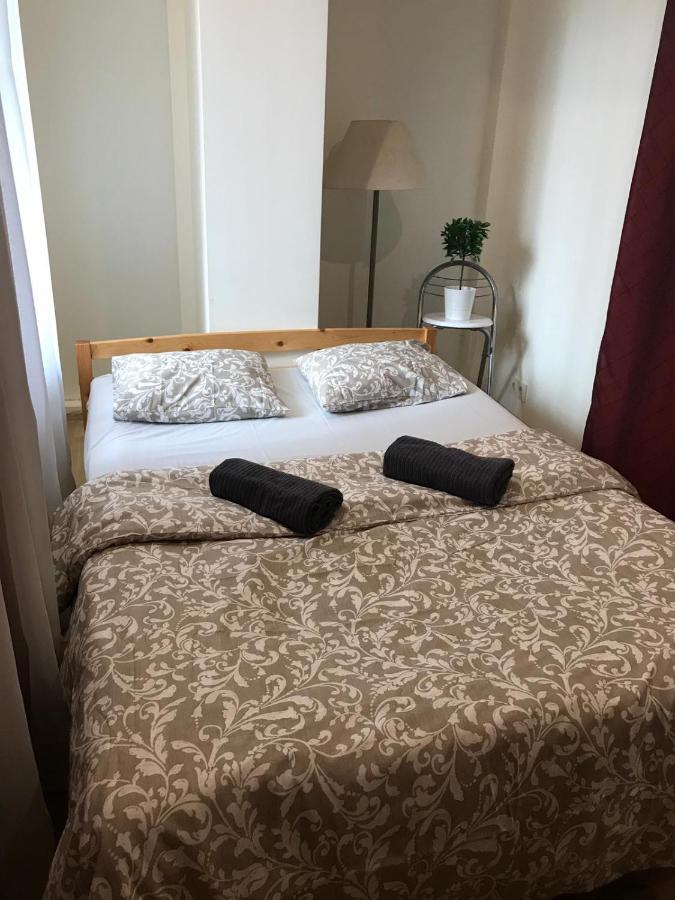 Old Town Apartment With Private Elevator ريغا المظهر الخارجي الصورة